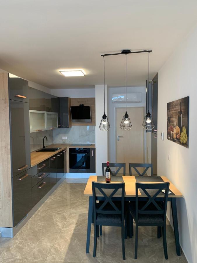 Apartment Dalmatino Makarska Extérieur photo
